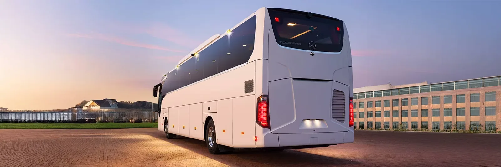 Luxury coach transport for corporate groups in Turkey